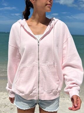 Brandy Melville- Christy Hoodie in pink